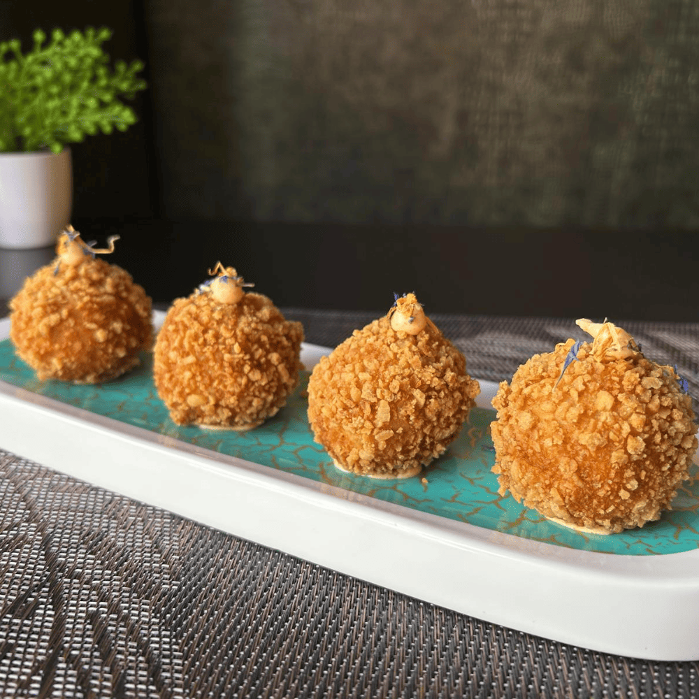 CROQUETES CASOLANES DE GAMBA I POLLASTRE